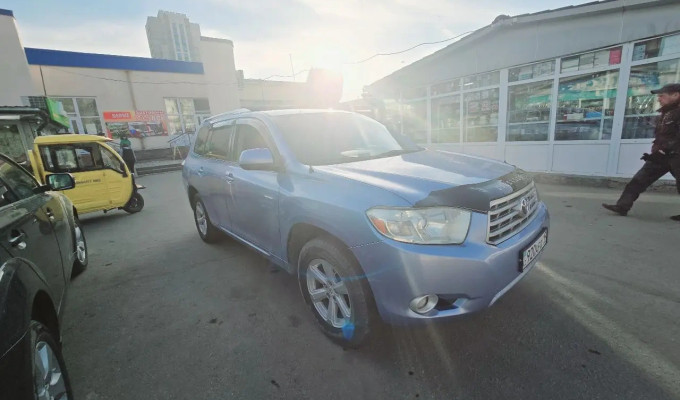 Toyota Highlander 2008 года