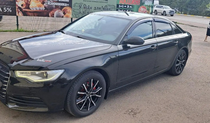 Audi A6 2012 года