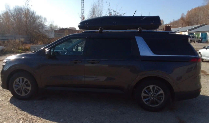 Kia Carnival 2023 года