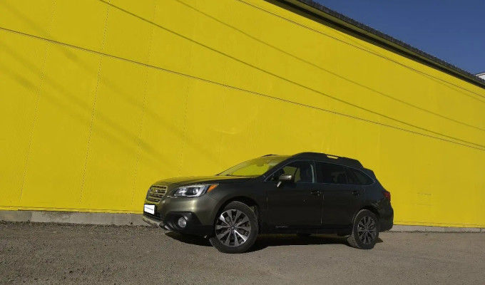 Subaru Outback 2015 года