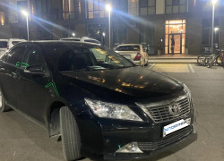 Toyota Camry 2012 года