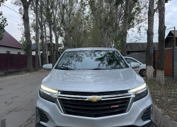 Chevrolet Equinox 2022 года