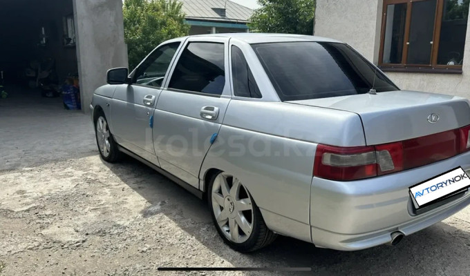 ВАЗ (Lada) 2110 2001 года