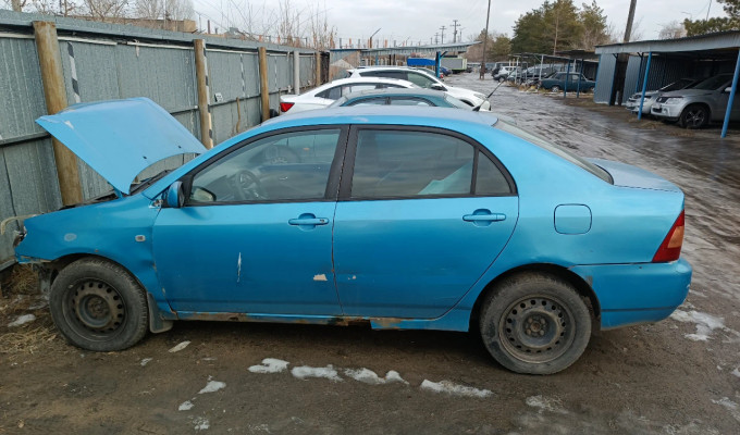 Toyota Corolla 2004 года