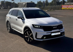 Kia Sorento 2023 года