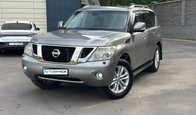Nissan Patrol 2010 года