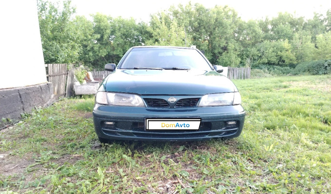 Nissan Almera 1997 года