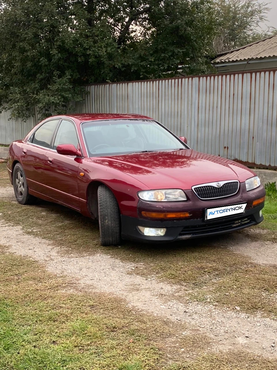Mazda Eunos 800, 1995