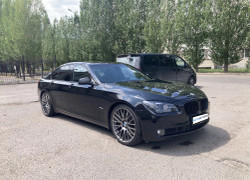 BMW 7 серия 2009 года