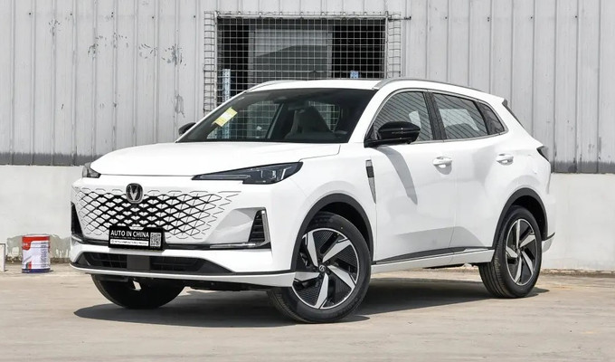 Changan CS55 PLUS 2025 года