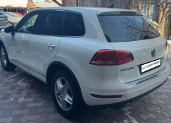 Volkswagen Touareg 2010 года