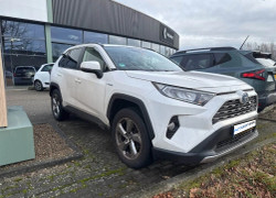 Toyota RAV4 2021 года