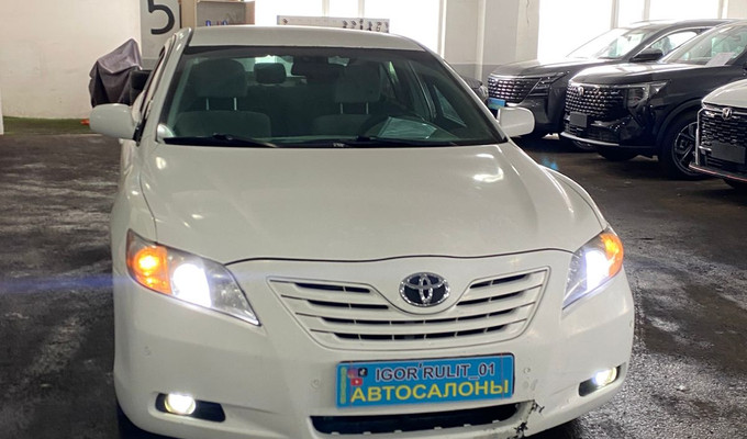 Toyota Camry 2007 года