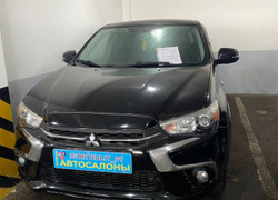 Mitsubishi Outlander 2018 года
