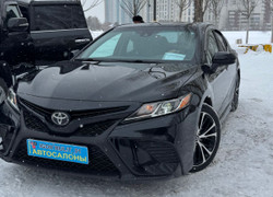 Toyota Camry 2019 года