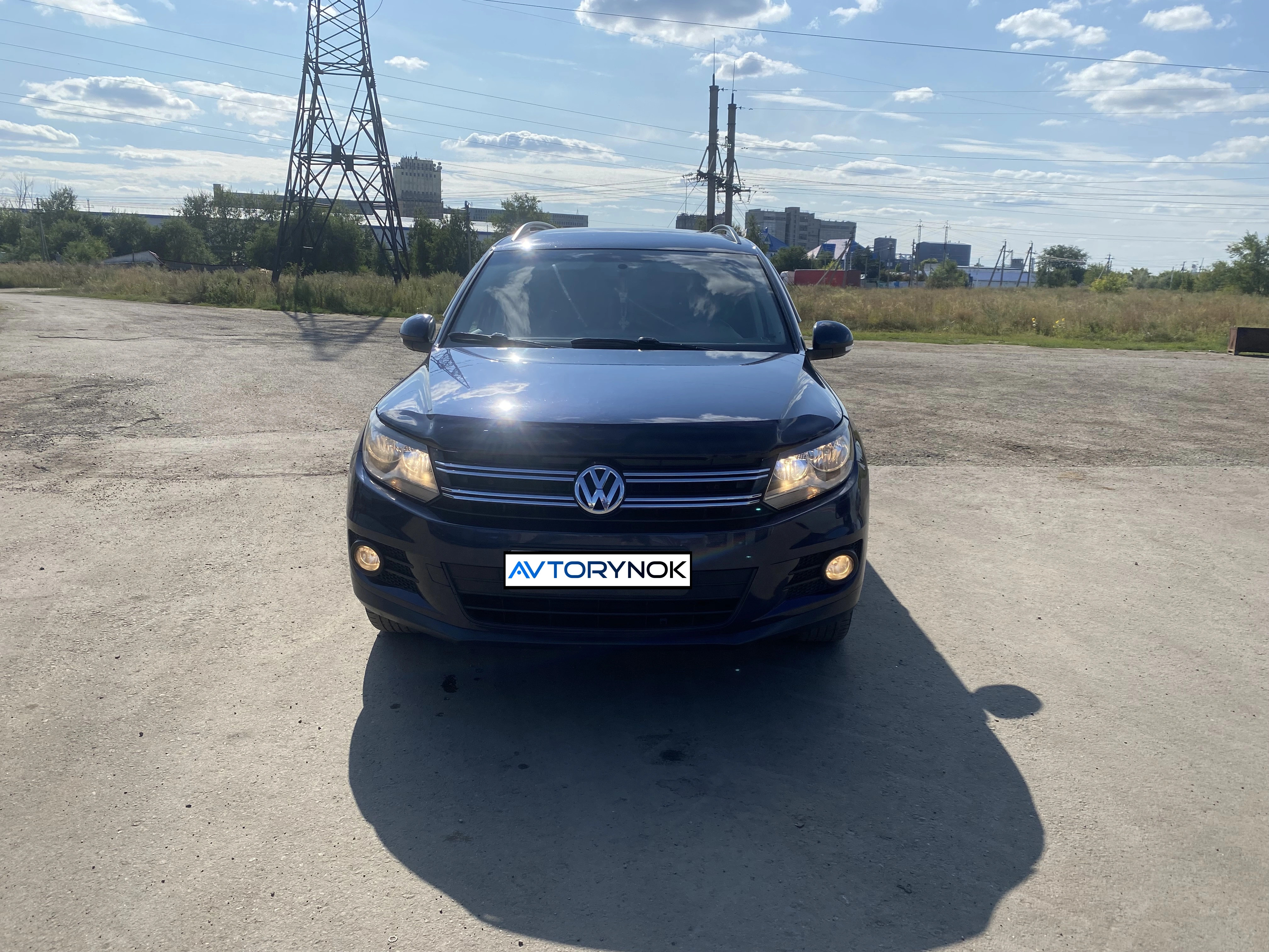 Volkswagen Tiguan, 2014