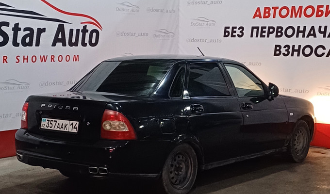 ВАЗ (Lada) Priora 2014 года