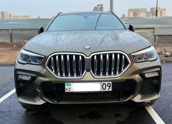 BMW X6 2019 года