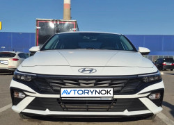 Hyundai Elantra 2024 года