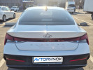Hyundai Elantra 2024 года