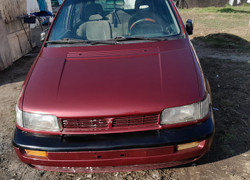 Mitsubishi Space Wagon 1992 года