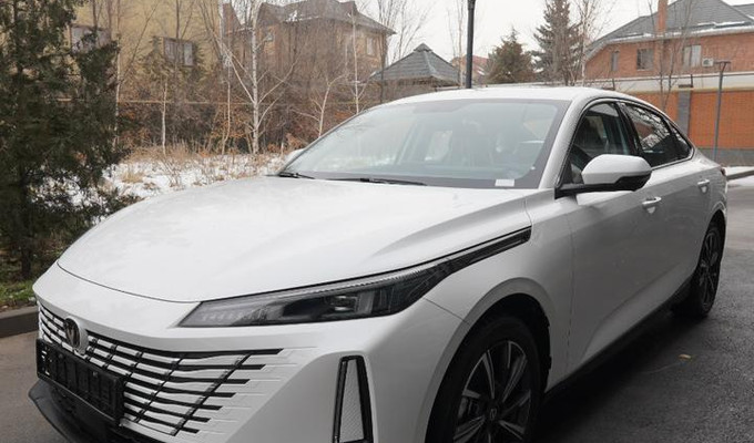 Changan Eado 2025 года