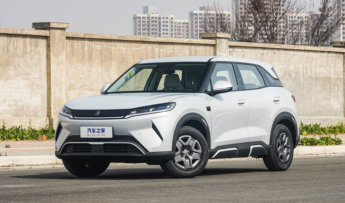 BYD Yuan Up 2026 года