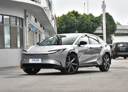 Toyota bZ3X 2026 года