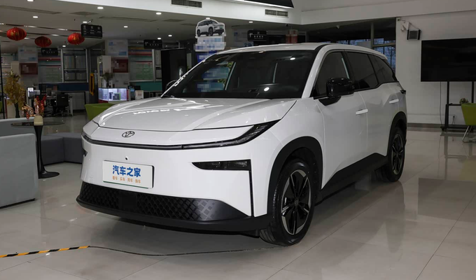 Toyota bZ3X 2026 года