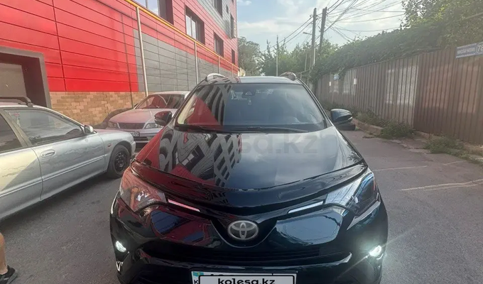 Toyota RAV4 2019 года