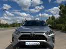 Toyota RAV4 2021 года