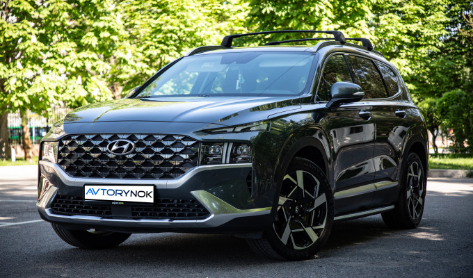 Hyundai Santa Fe 2022 года