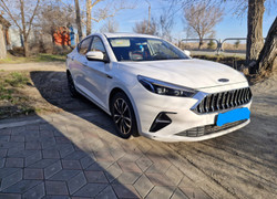 JAC J7 2023 года