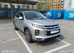 Mitsubishi ASX 2021 года