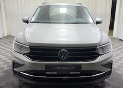 Volkswagen Tiguan 2021 года