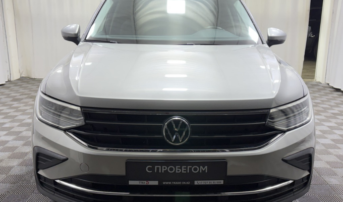Volkswagen Tiguan 2021 года