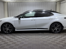 Toyota Camry 2020 года