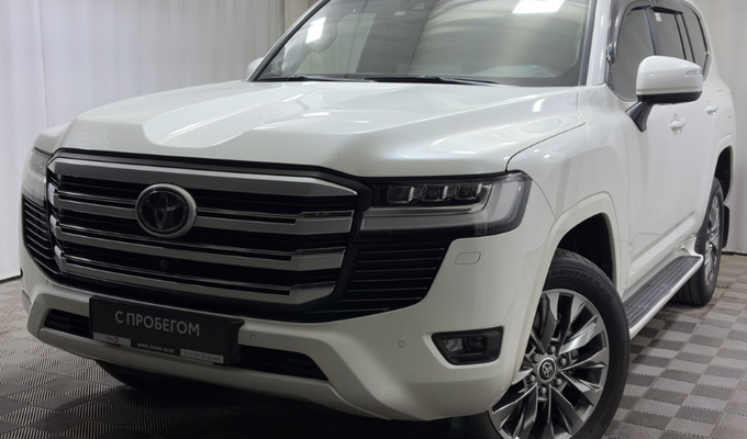 Toyota Land Cruiser 2023 года