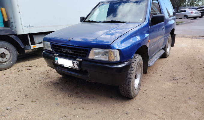 Opel Frontera 1993 года
