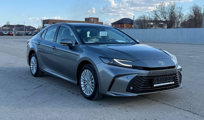 Toyota Camry 2026 года