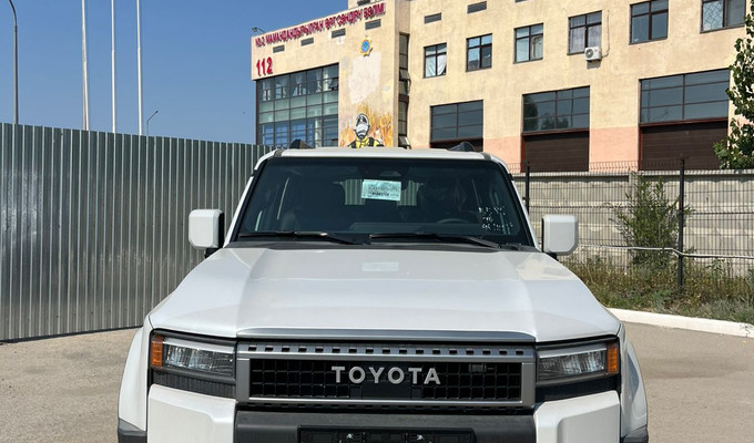 Toyota Land Cruiser Prado 2025 года