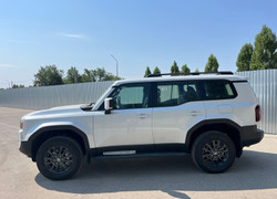 Toyota Land Cruiser Prado 2025 года
