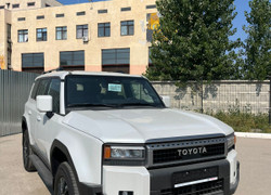 Toyota Land Cruiser Prado 2025 года