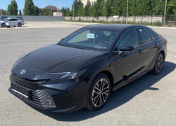 Toyota Camry 2026 года
