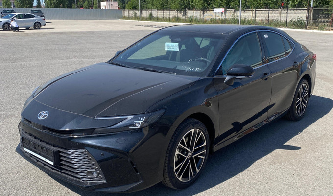 Toyota Camry 2026 года