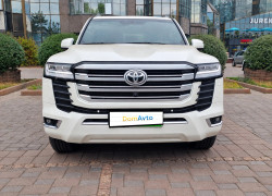 Toyota Land Cruiser 2023 года