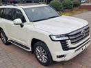 Toyota Land Cruiser 2023 года