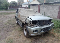 Mitsubishi Montero Sport 2000 года