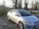 Toyota Yaris 2007 года