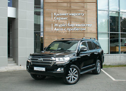 Toyota Land Cruiser 2016 года